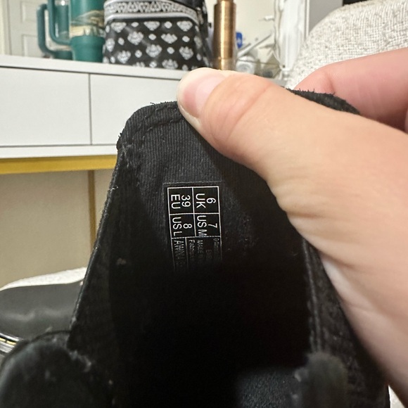 Doc Martens - Black Chelsea Boot - Picture 5 of 5